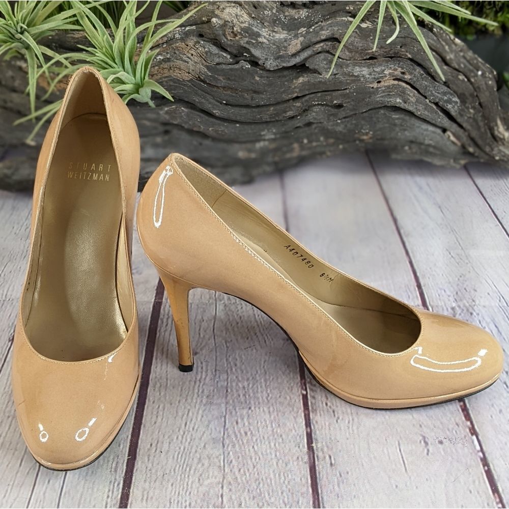 Stuart Weitzman Patent Leather Round Toe Stiletto Pumps - Nude